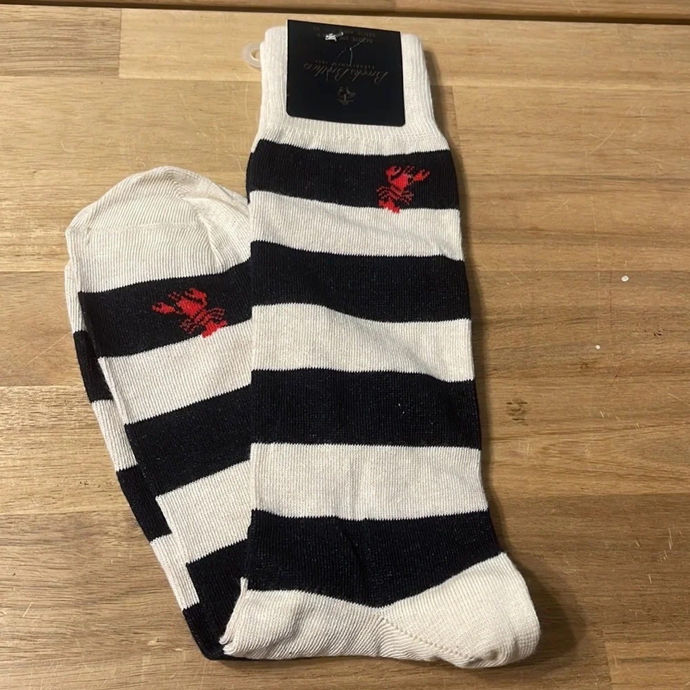 BROOKS BROTHERS socks NO OFFERS PLS